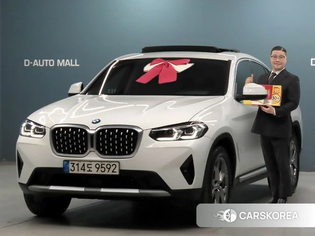 BMW X4 (G02) 2022 Белый из Кореи