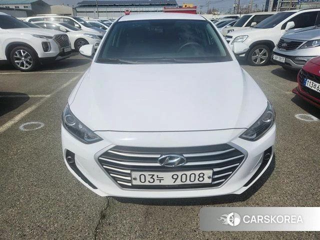 Hyundai Avante AD 2018 Белый из Кореи