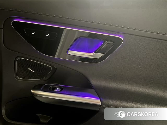 Mercedes-Benz Class C 2022 Белый из Китая
