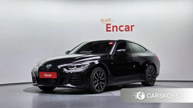 BMW 4 Series (G22) 2023 Черный из Кореи