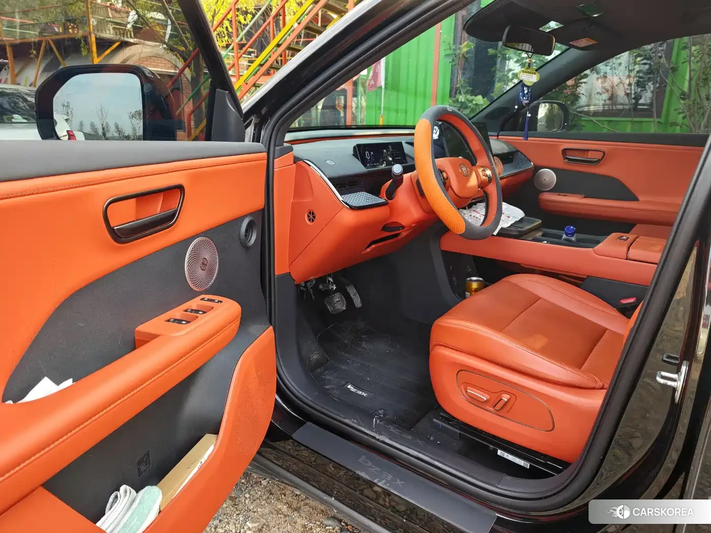 Toyota bZ3X 2025 Черный из Китая
