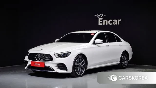 Mercedes-Benz E-Class W213 2022 Белый из Кореи