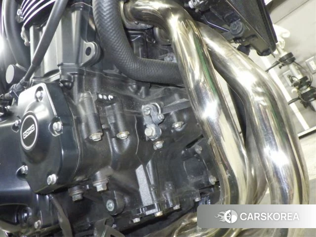 Engine photo