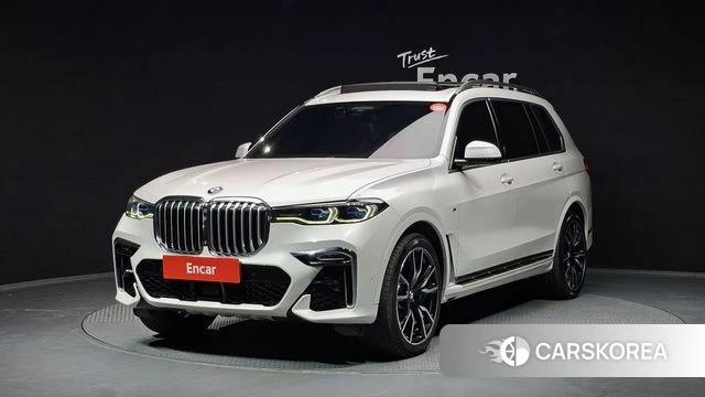 BMW X7 (G07) 2021 Белый из Кореи