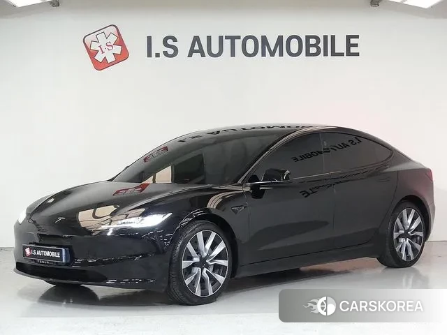 Tesla Model 3 2024 Черный из Кореи
