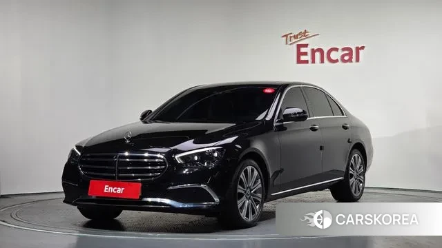 Mercedes-Benz E-Class W213 2023 Черный из Кореи