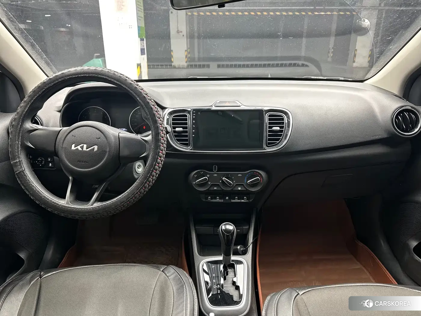 Kia Huanchi 2022 Белый из Китая