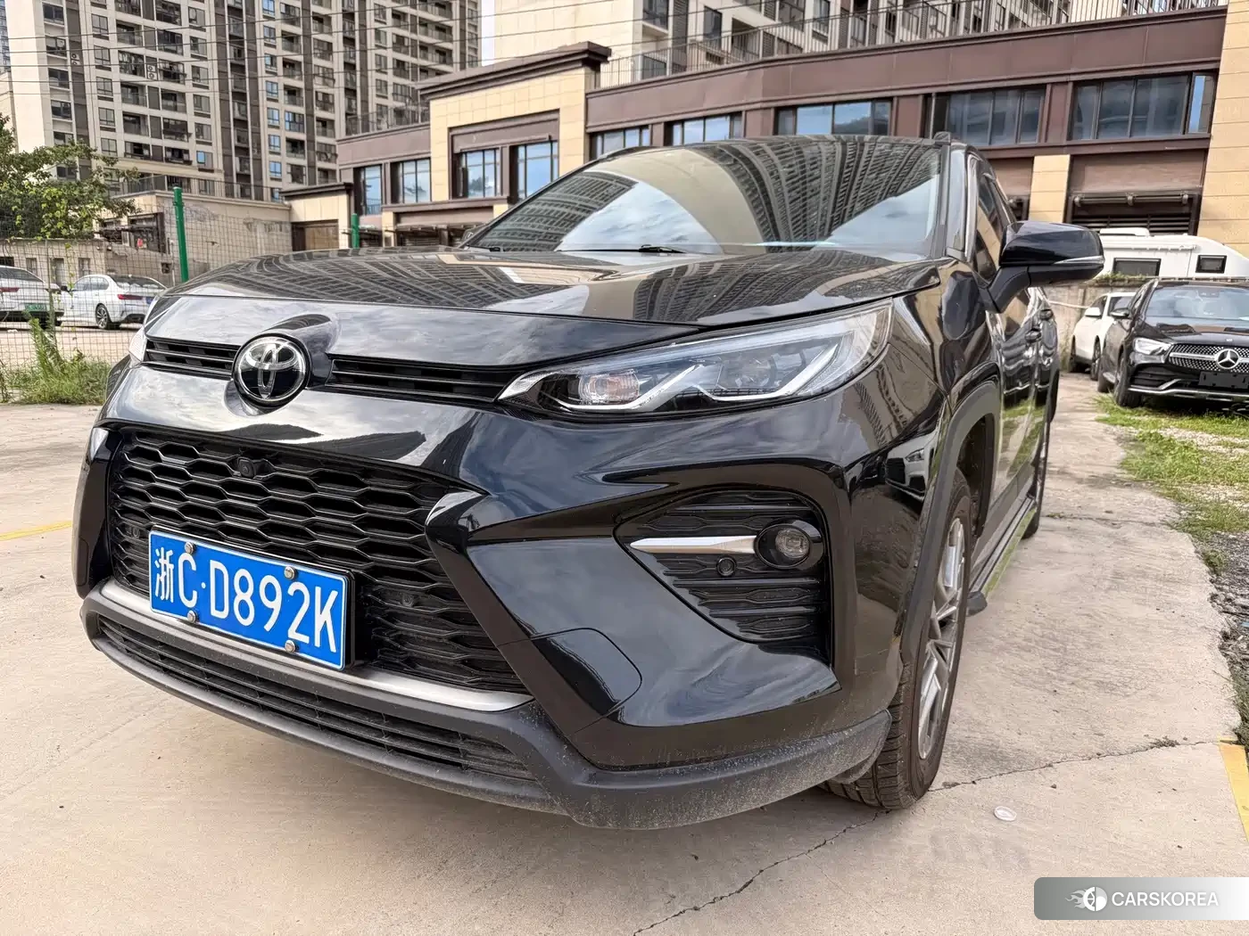 Toyota Wildlander 2023 Черный из Китая