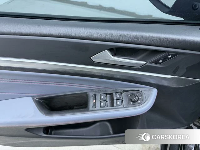 Volkswagen Lingdu 2023 Темно-серый из Китая