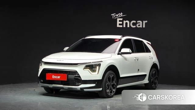 Kia Di Ol Nu Niro 2022 Белый из Кореи
