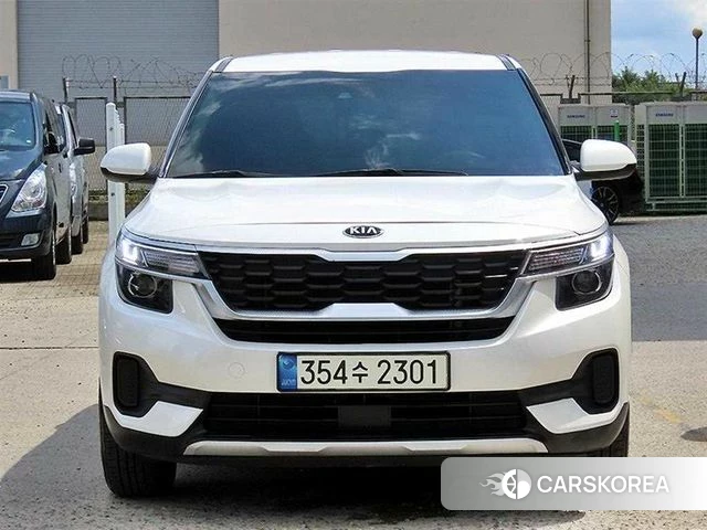 Kia Seltos 2021 Белый из Кореи
