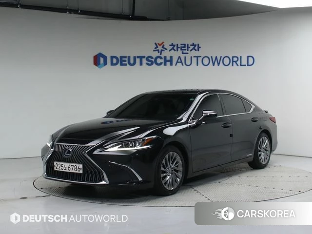 Lexus ES300h 7th generation 2019 Черный из Кореи