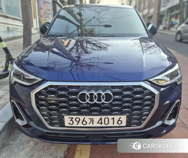 Audi Q3 (F3) 2022 Синий из Кореи