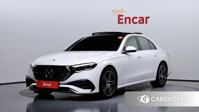 Mercedes-Benz E-Class W214 2024 Белый из Кореи