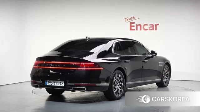 Genesis G90 (RS4) 2024 Черный из Кореи