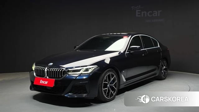 BMW 5 Series (G30) 2022 Черный из Кореи