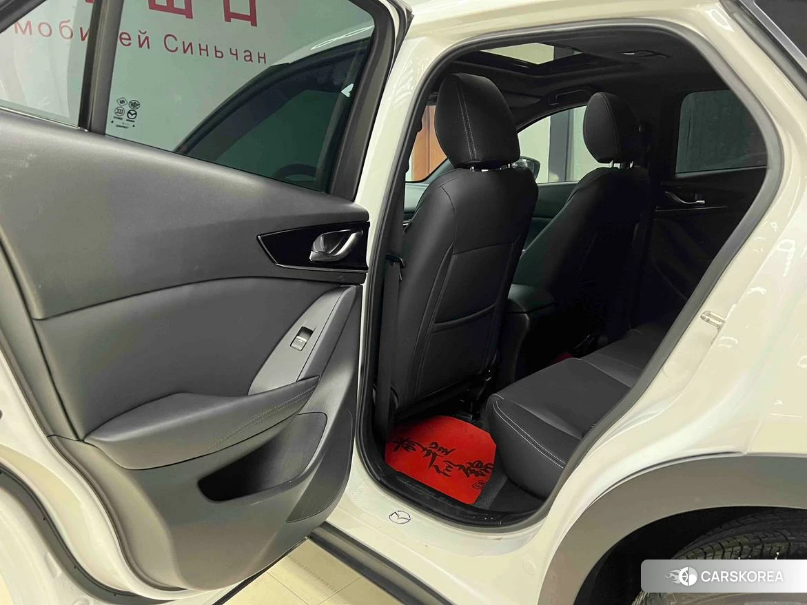 Mazda CX-4 2020 Белый из Китая