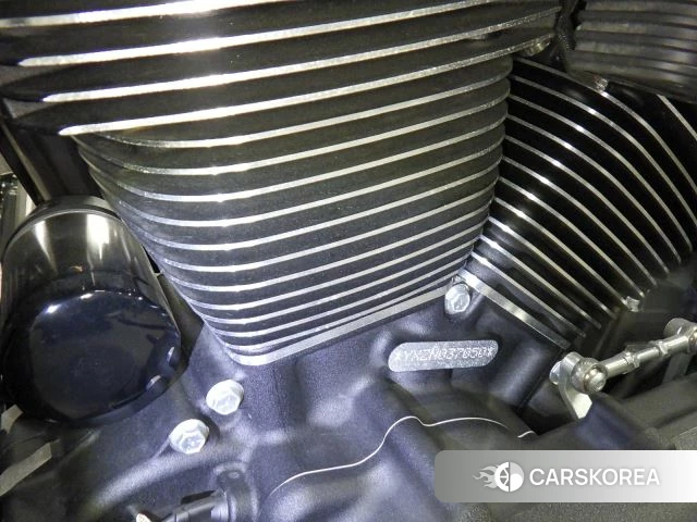 Engine photo