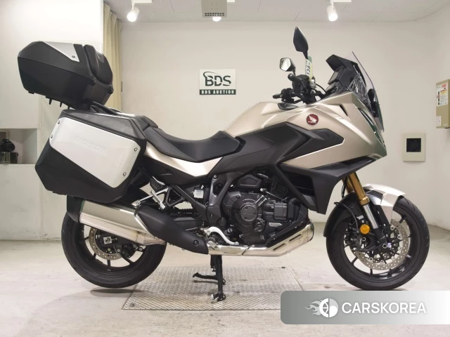 Honda NT1100 2025 из Японии
