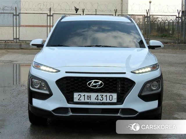 Hyundai Kona 2018 Белый из Кореи