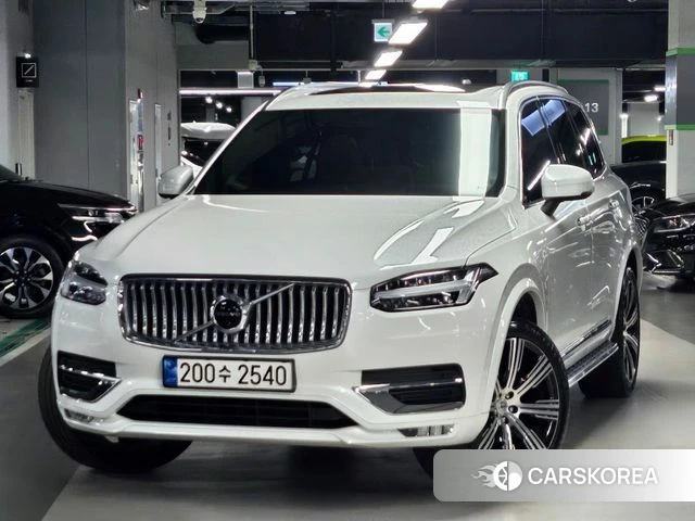 Volvo XC90 second Generation 2022 Белый из Кореи
