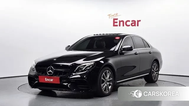 Mercedes-Benz E-Class W213 2019 Черный из Кореи