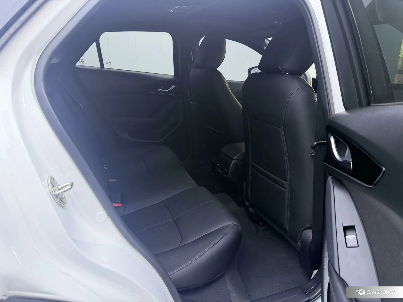 Mazda CX-4 2020 Белый из Китая