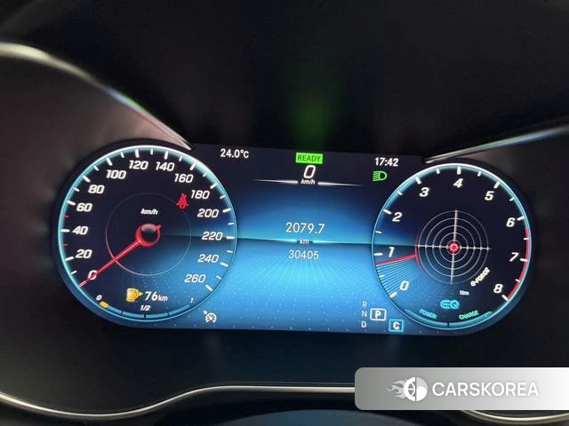 Mercedes-Benz Class C 2021 Белый из Китая