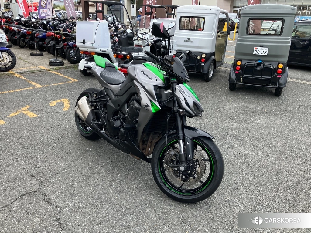 Проданный Kawasaki Z1000 2016 из Японии