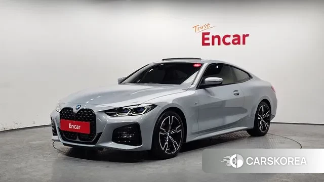 BMW 4 Series (G22) 2022 Светло-серебряный цвет из Кореи