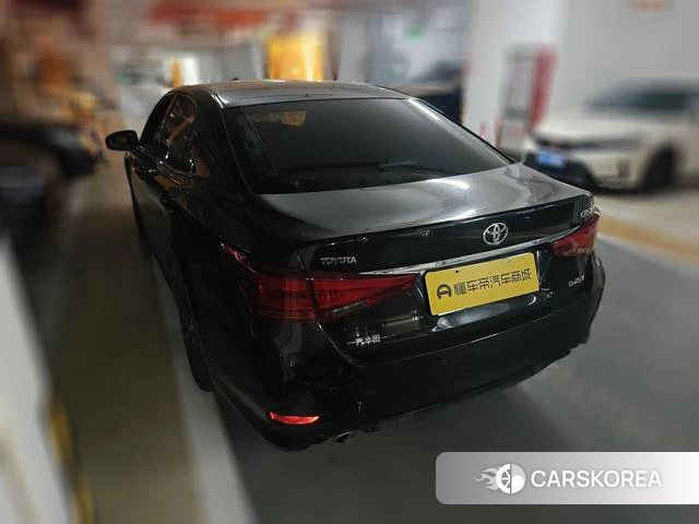 Toyota crown 2018 Черный из Китая