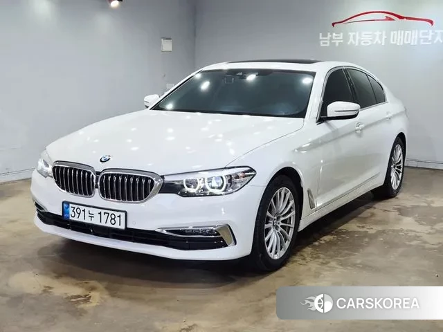 BMW 5 Series (G30) 2019 Белый из Кореи