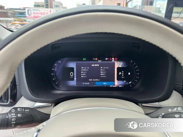 Volvo XC60 second Generation 2023 Белый из Кореи