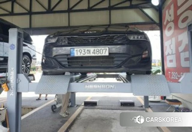 Kia K5 3rd generation 2022 Серый из Кореи