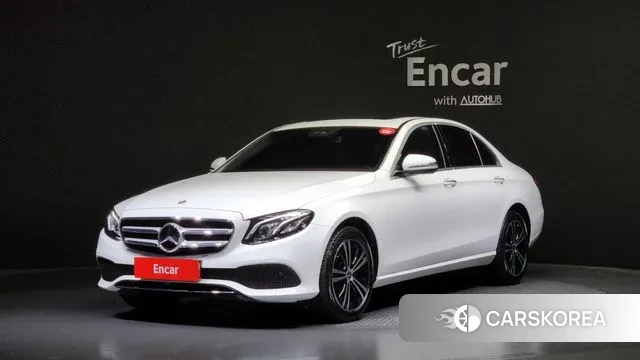 Mercedes-Benz E-Class W213 2020 Белый из Кореи