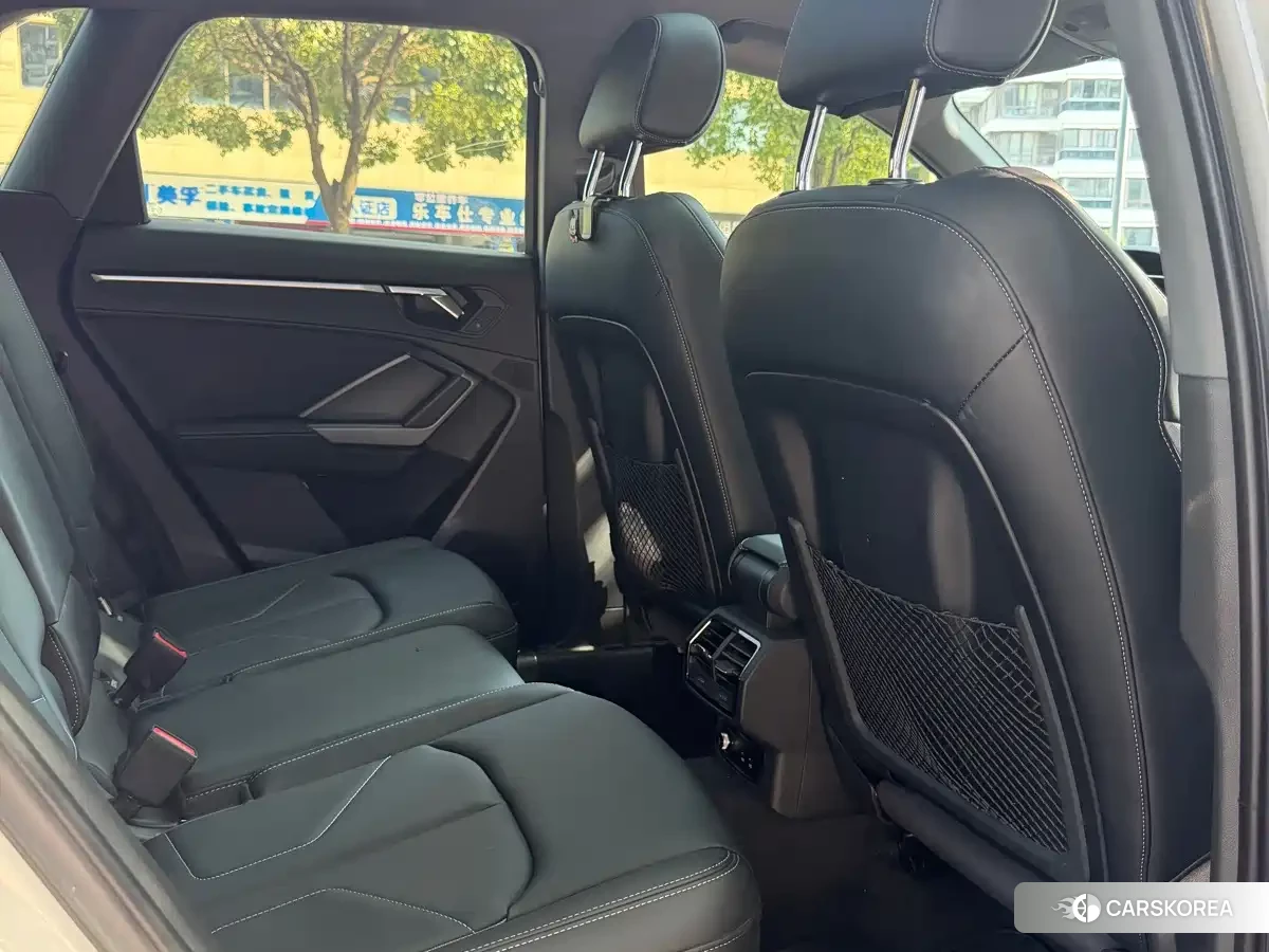 Audi Q3 2024 Белый из Китая