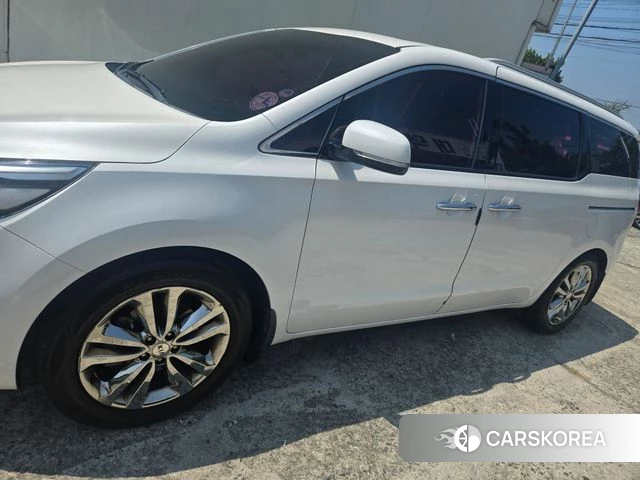 Kia The New Carnival 2018 Белый из Кореи