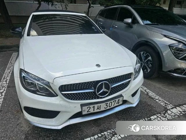Mercedes-Benz C-Class W205 2018 Белый из Кореи