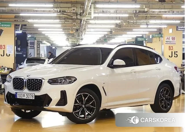 BMW X4 (G02) 2024 Белый из Кореи