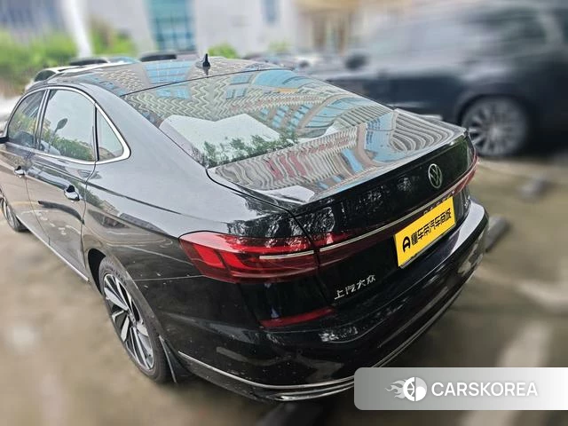 Volkswagen Passat 2022 Черный из Китая