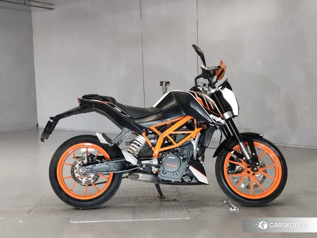 Проданный KTM 390 DUKE 2016 из Японии