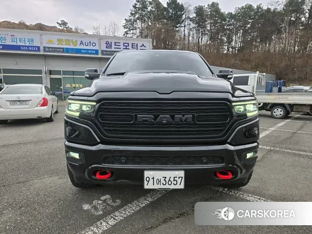 Dodge Lampicup 2020 Черный из Кореи