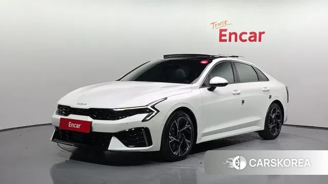Kia The New K5 3rd generation 2023 Белый из Кореи