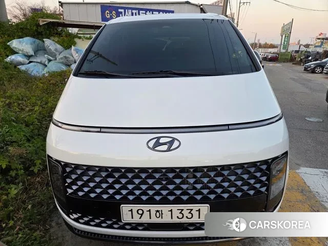 Hyundai Staria 2021 Белый из Кореи
