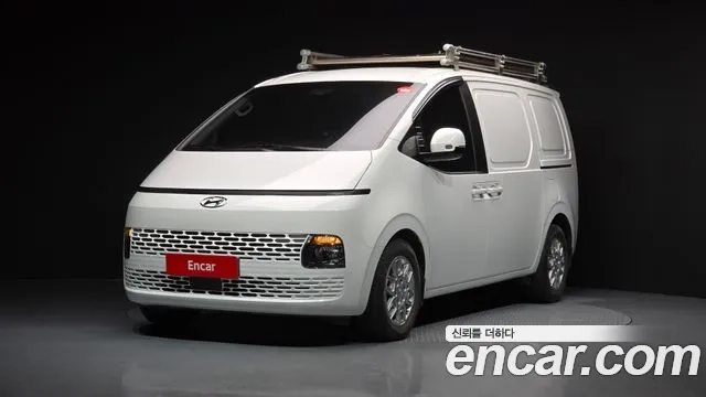 Hyundai Staria 2022 Белый из Кореи
