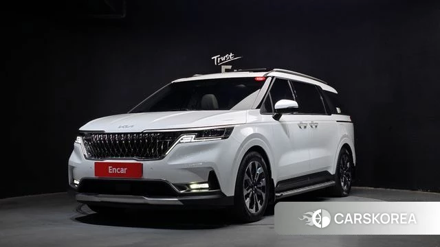 Kia Carnival 4th generation 2023 Белый из Кореи