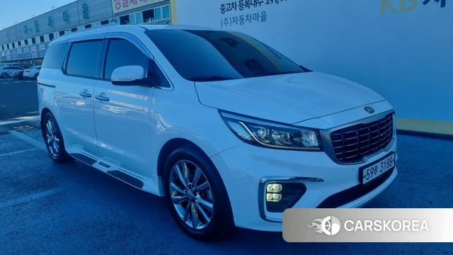 Kia The New Carnival 2018 Белый из Кореи