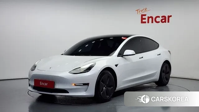 Tesla Model 3 2022 Белый из Кореи