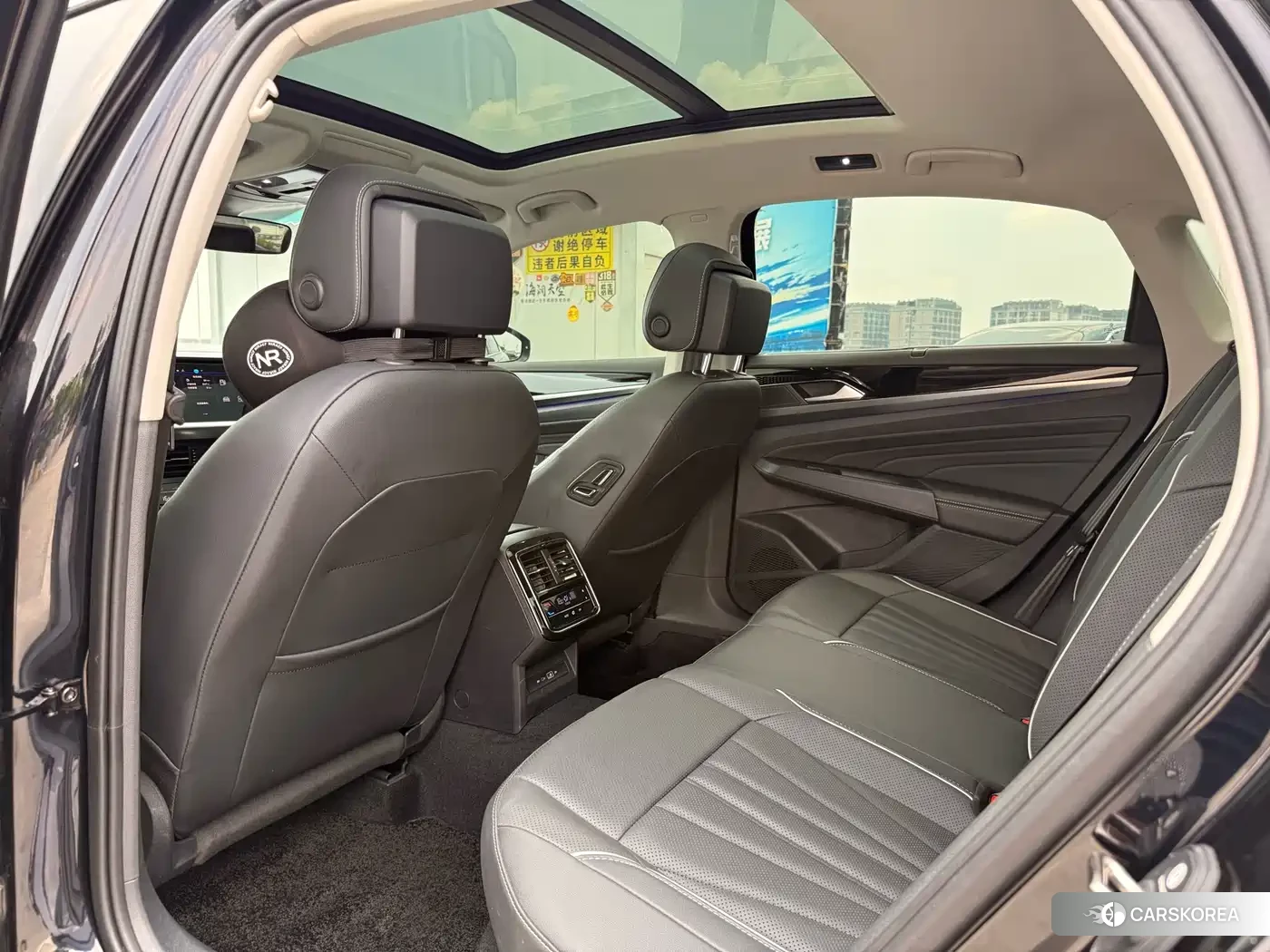 Volkswagen Passat 2024 Черный из Китая