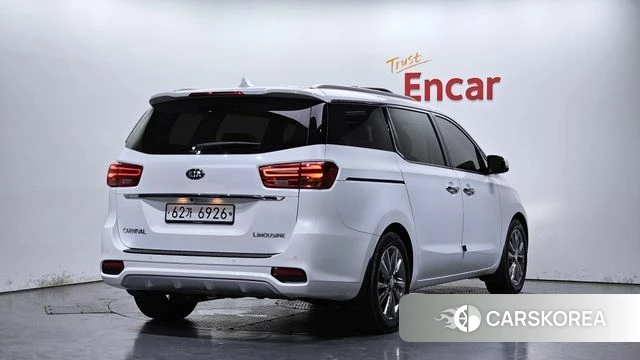 Kia The New Carnival 2018 Белый из Кореи